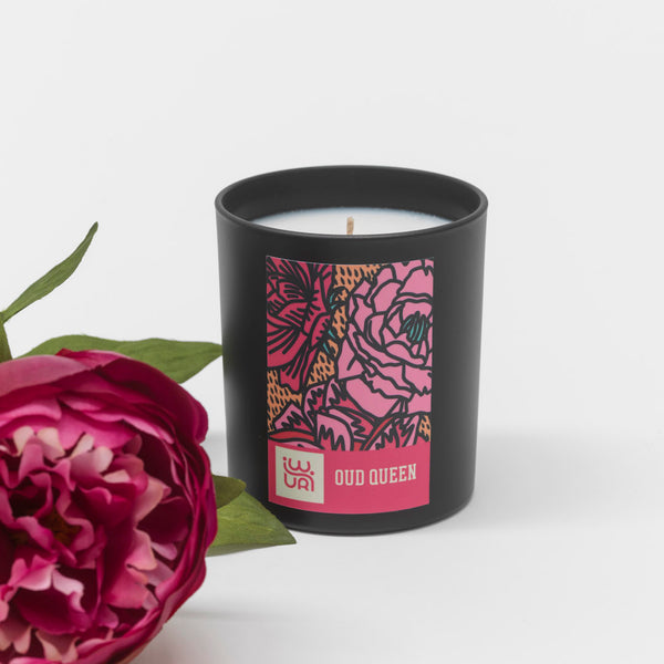 Luxury handmade candle, rapeseed and coconut natural wax, Oud Queen - Velvet Peony and Oud  fragrance. 220g